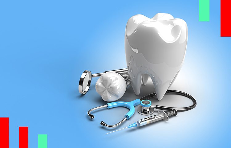 تفاوت متخصص ایمپلنت با دندان پزشک